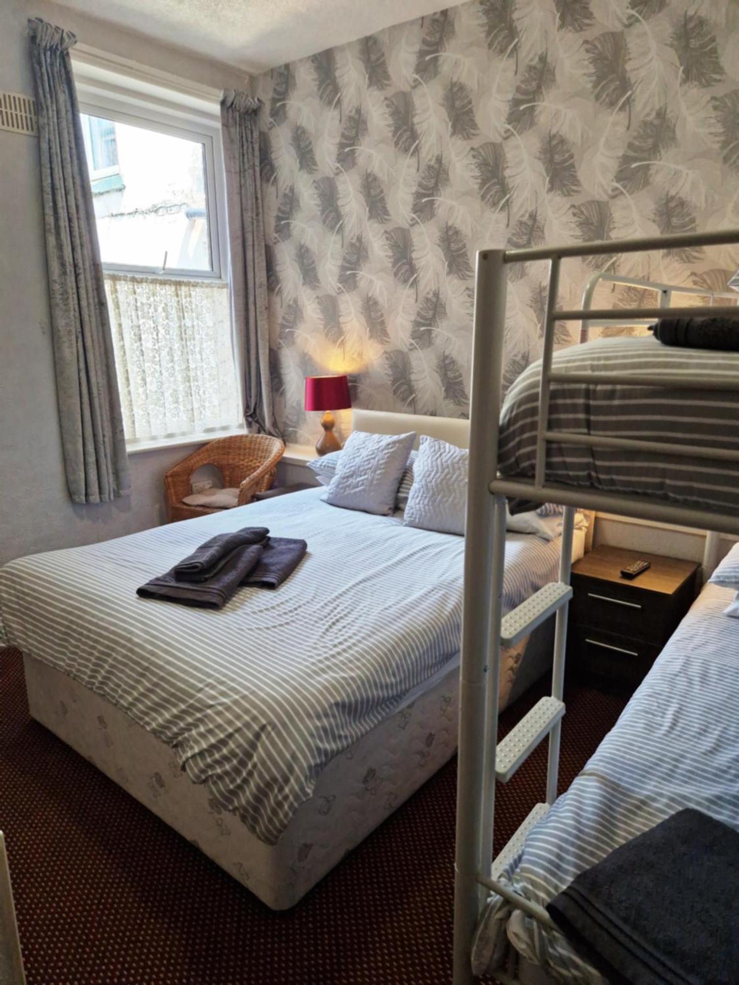 Stafford House Hotell Blackpool Exteriör bild
